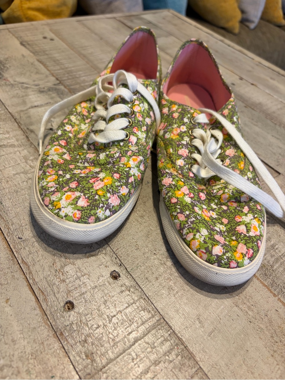 Mossimo Supply Co. Floral Canvas Sneakers in Green with Pink Lining